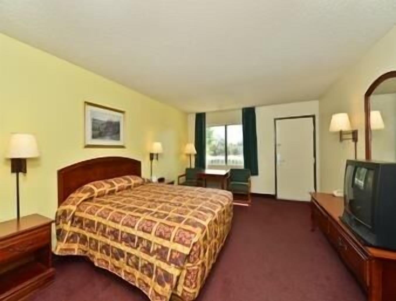 Super 8 By Wyndham Bakersfield/Central Extérieur photo