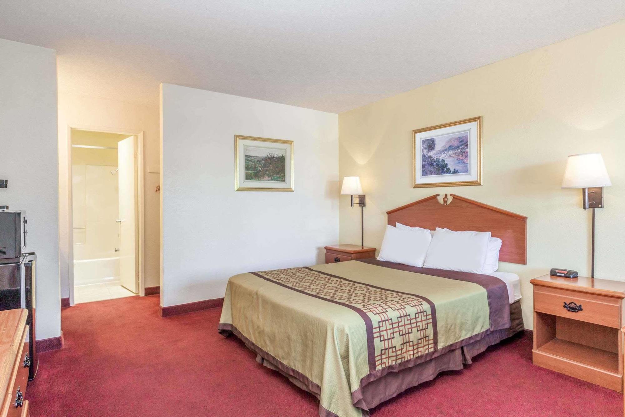 Super 8 By Wyndham Bakersfield/Central Extérieur photo